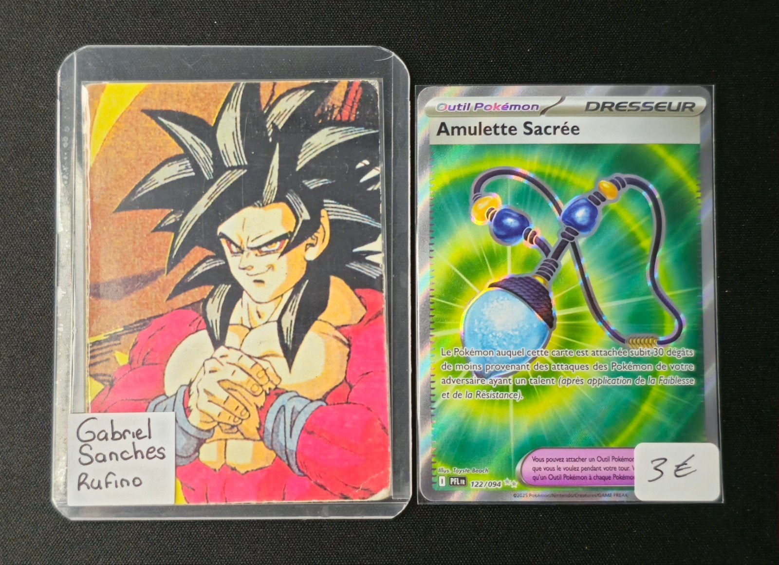 Carte Pokémon Amulette Sacrée 122/094 – Ultra Rare FR, Enlèvement, Neuf, Cartes en vrac, Foil