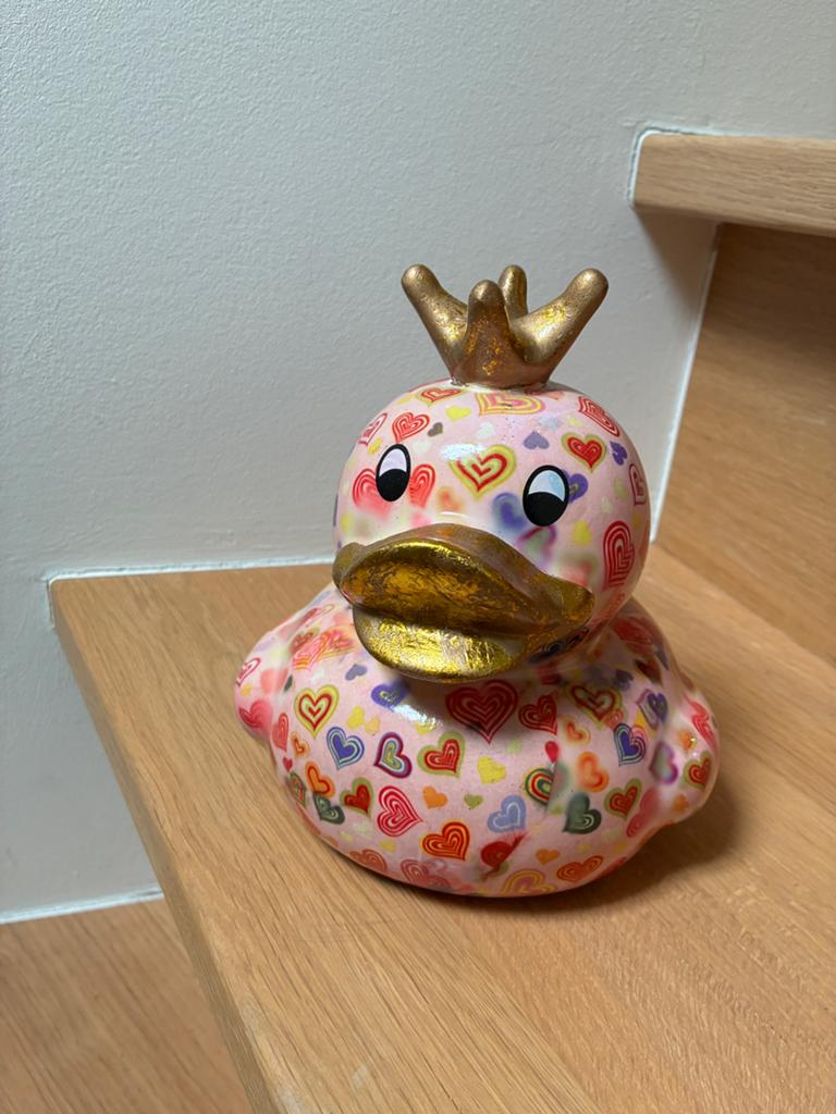 Spaarpot pomme pidou eend met hartjes, Ophalen, Zo goed als nieuw