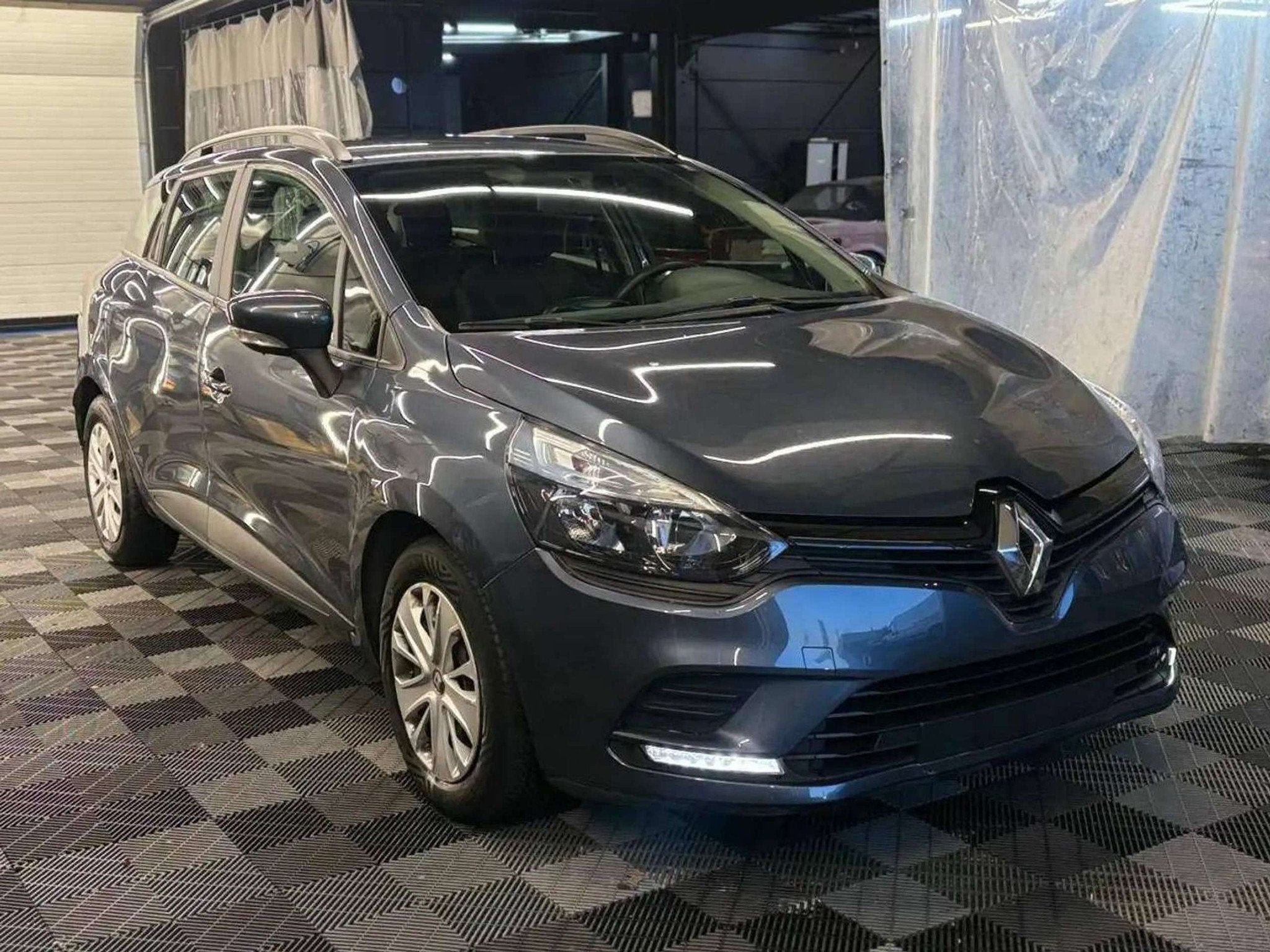 Renault Clio 0.9 TCe Cool bj. 2019 159000km Euro 6, Auto's, 76 pk, Gebruikt, Bedrijf, 5 deurs