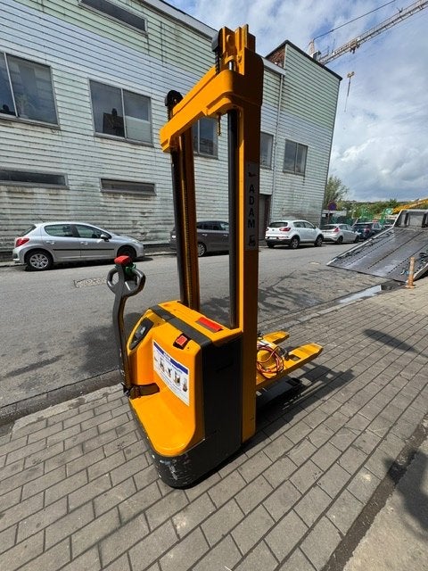 01 Gerbeur électrique JUNGHEINRICH, Enlèvement