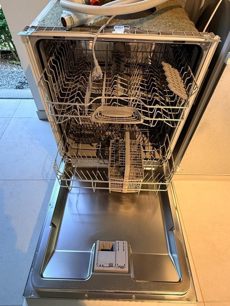 Bosch SMV45AX00E Serie 4 inbouwvaatwas, Ophalen, Minder dan 85 cm, Minder dan 10 liter, Zo goed als nieuw