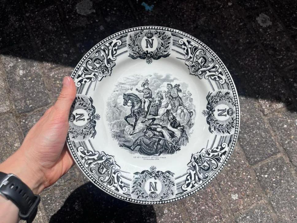 Boch Napoleon the General Masséna devant Zürich, Enlèvement ou Envoi