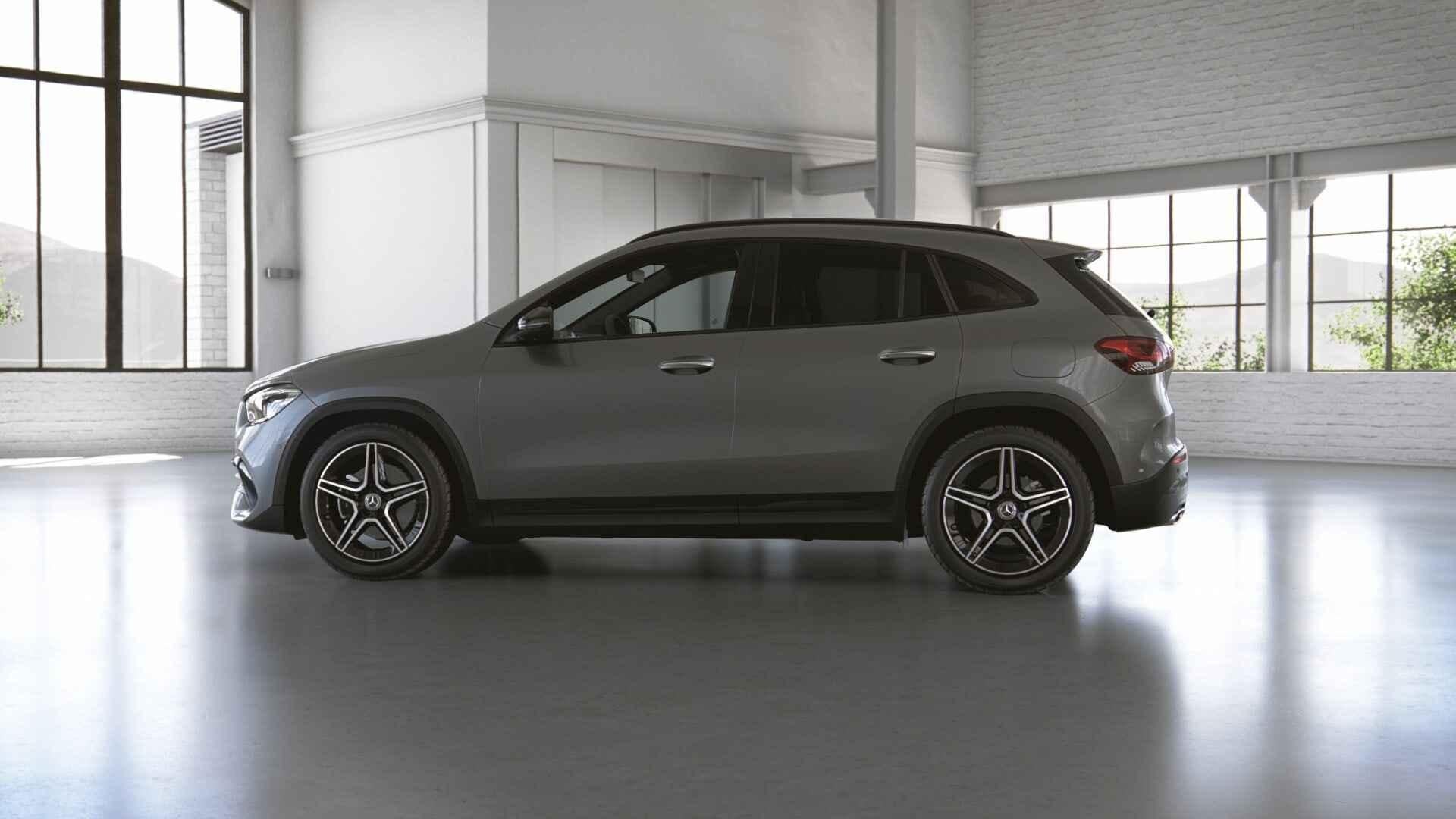 Mercedes-Benz GLA-klasse 180 AMG Line | Verwarmde Zetels | S, Auto's, Mercedes-Benz, Stof, Gebruikt, 4 cilinders, 136 pk