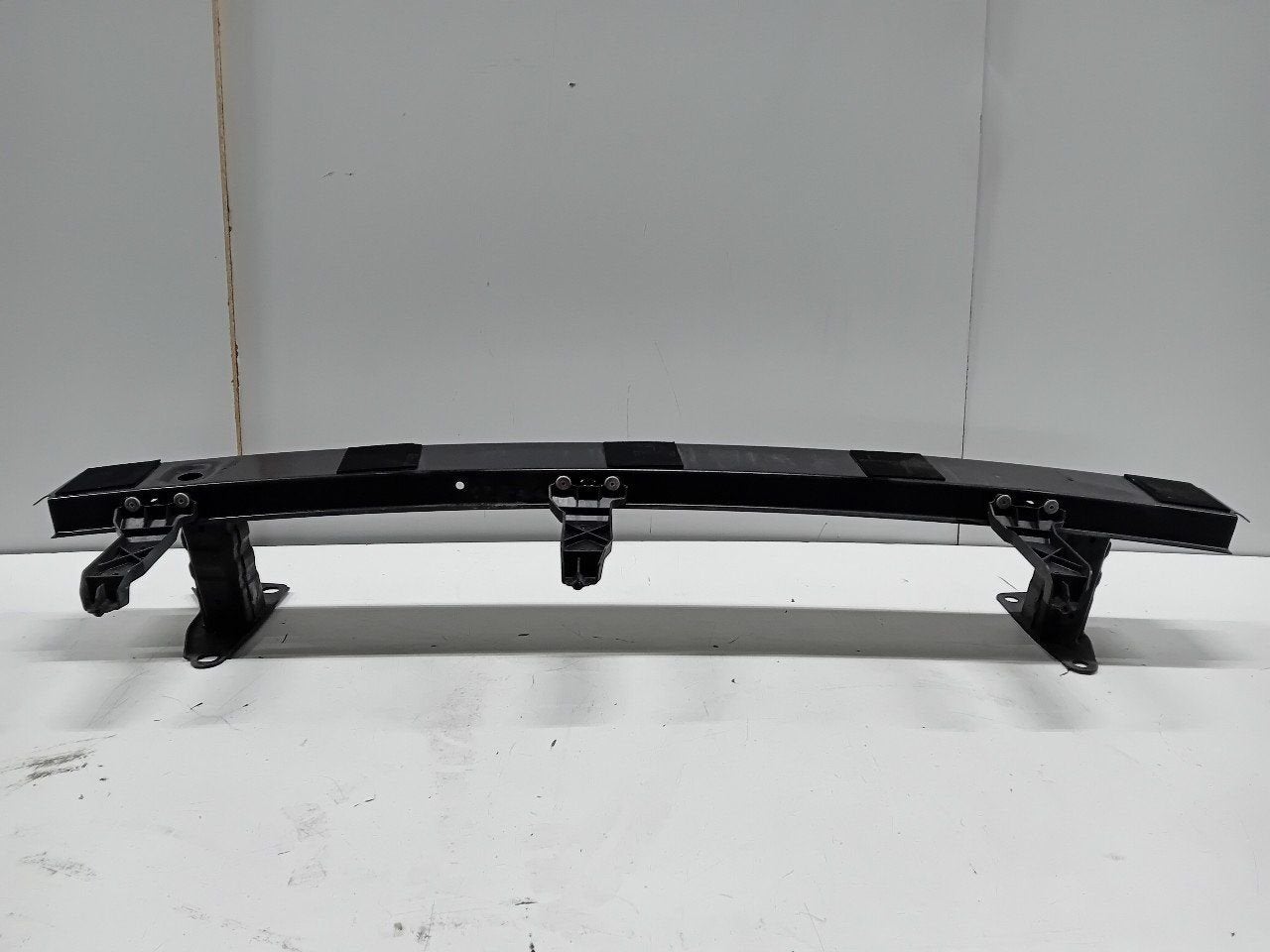 Bumperbalk achter Volkswagen Passat, Onderdelen@venauto.nl, Van der Ven Autorecycling B.V., Gebruikt, Ettenseweg 76, 4706 PB Roosendaal, The Netherlands