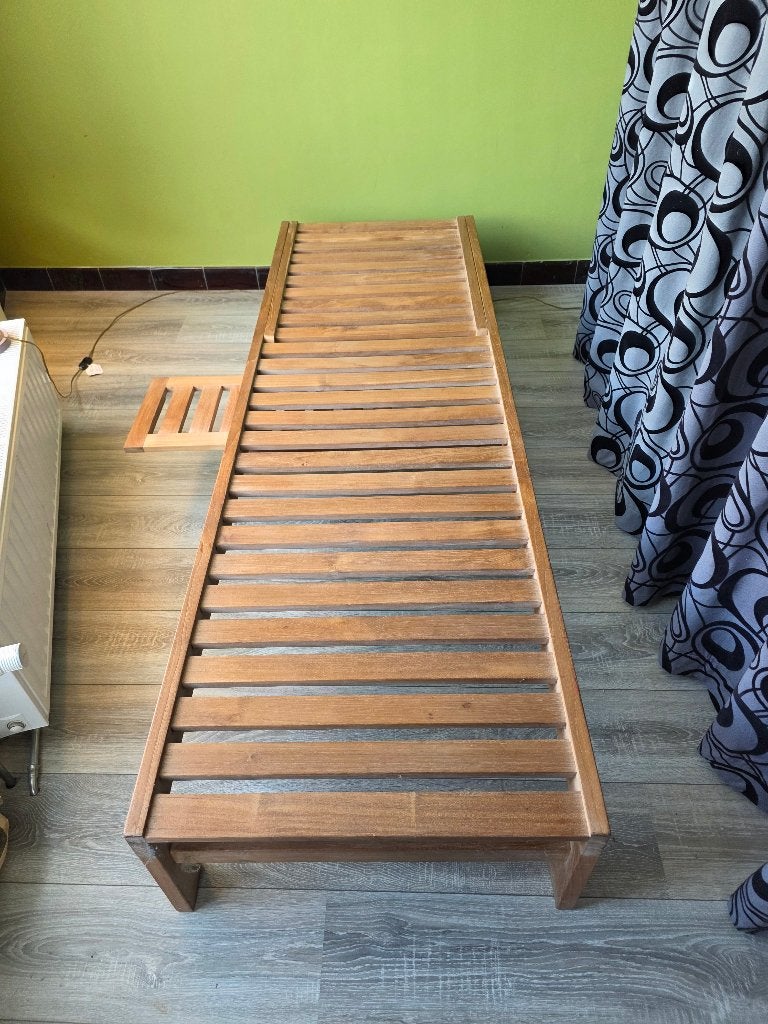 Teakhouten ligstoel met schuifplank, prijs te bespreken, Ophalen, Zo goed als nieuw, Teakhout, Verstelbaar