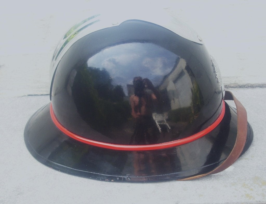 Casque nominatif et matriculé gendarmerie 1948 brigade Bree, Collections, Envoi, Gendarmerie, Casque ou Béret