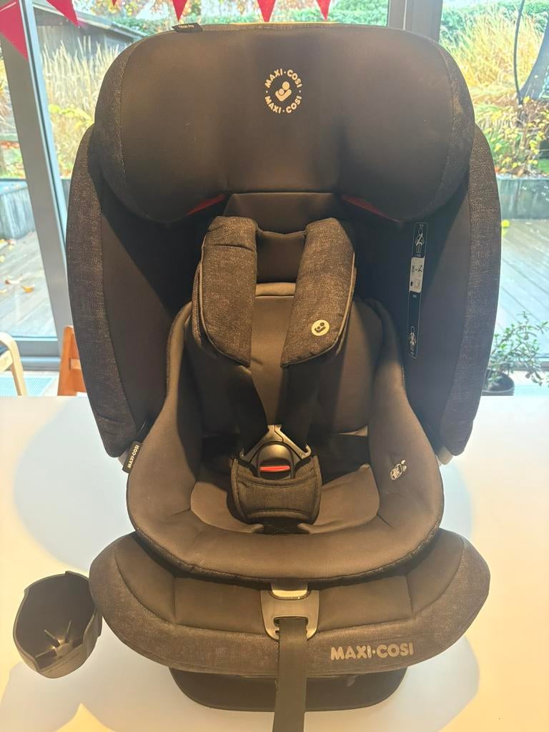 Maxi cosi titan pro, Enfants & Bébés, Enlèvement, Comme neuf