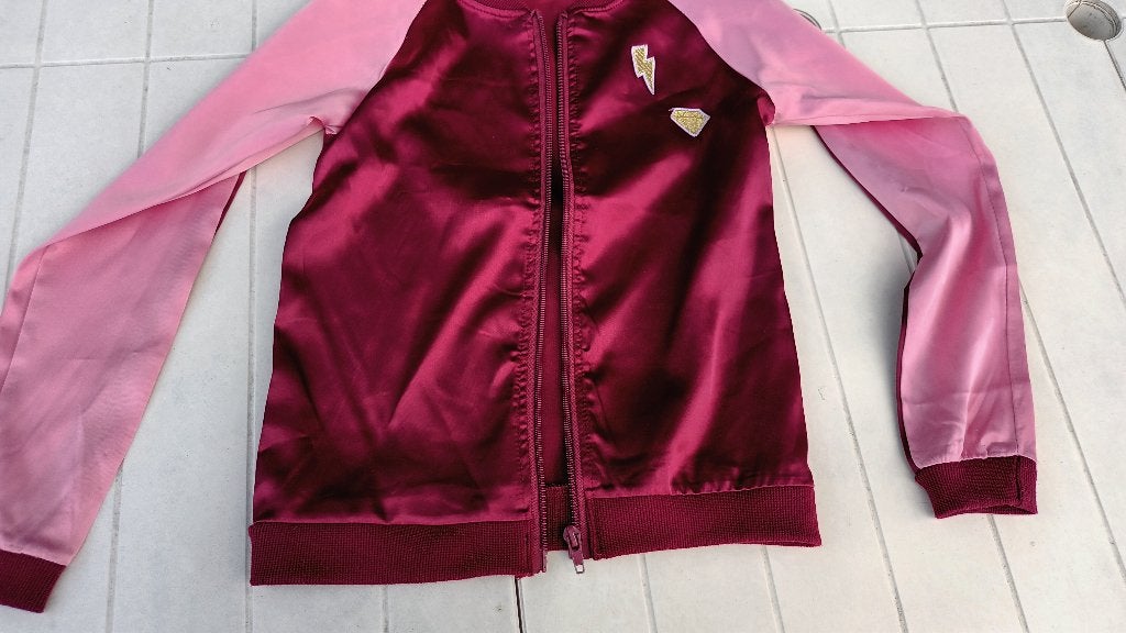 Veste (de sport) Taille 122-128 - brillante, Zeeman, Garçon ou Fille, Enlèvement ou Envoi, Pull ou Veste