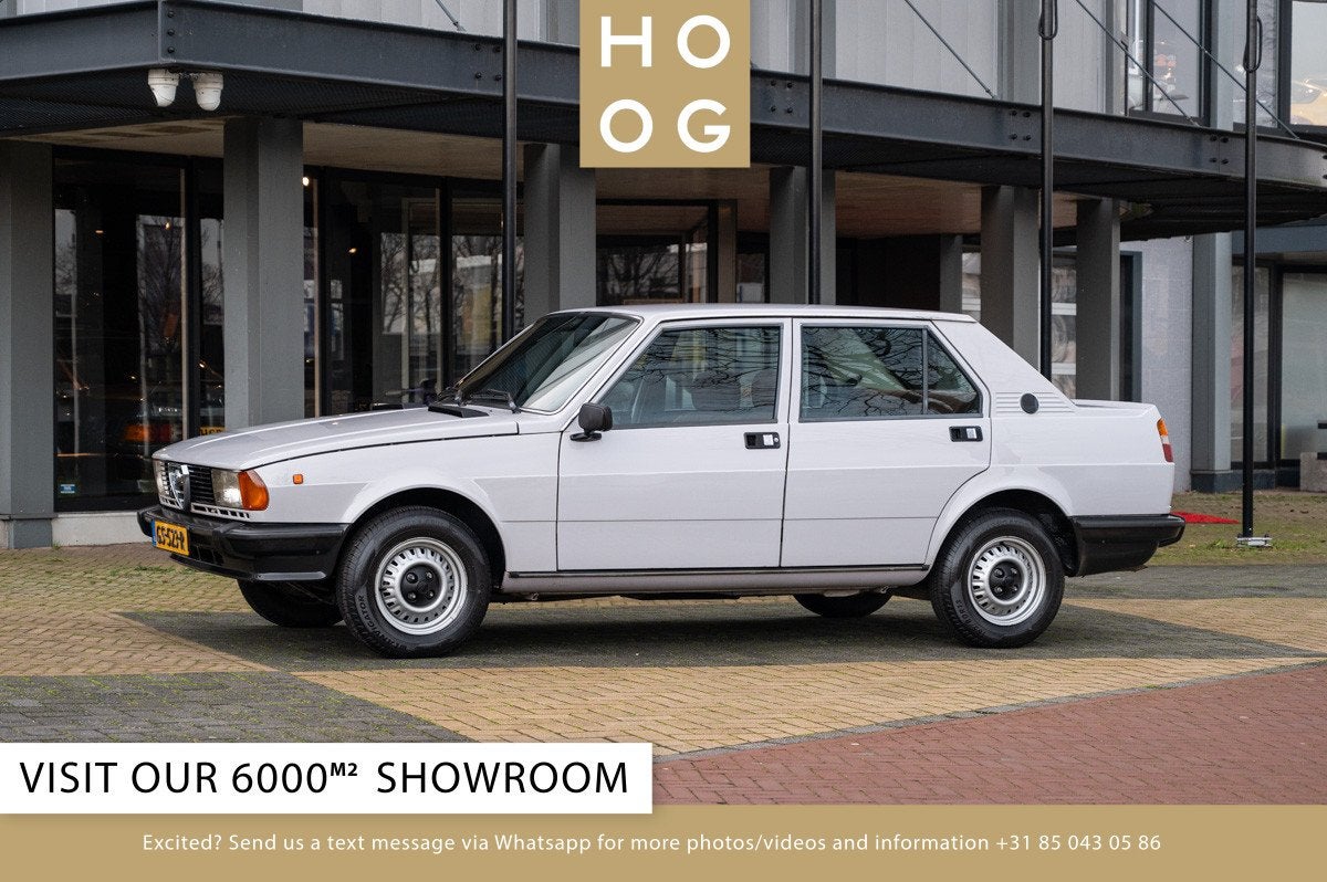 Alfa Romeo Giulietta 1.6 (bj 1978), Auto's, 4 deurs, Stof, Gebruikt, 4 cilinders