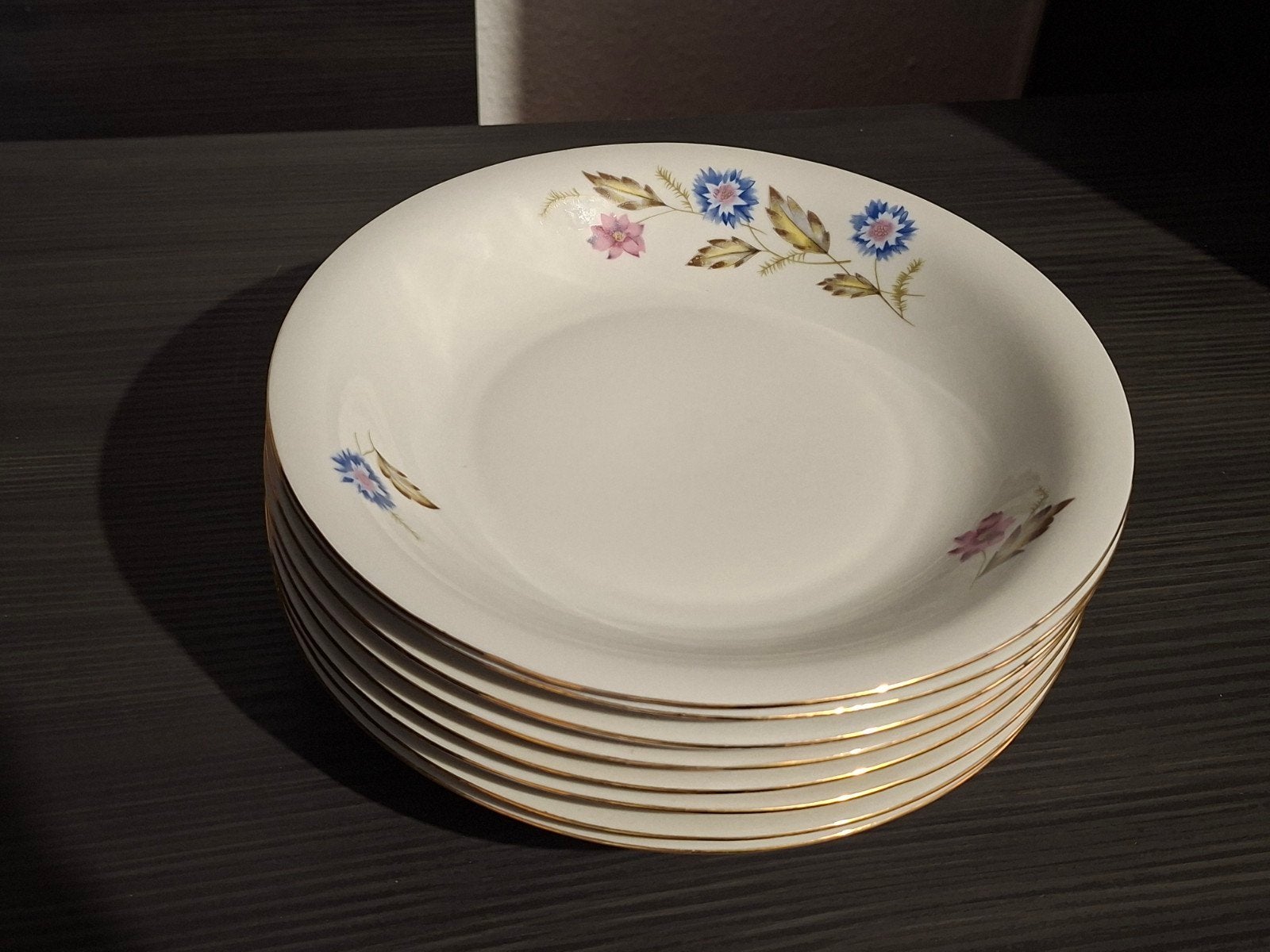 assiettes, Maison & Meubles, Enlèvement ou Envoi