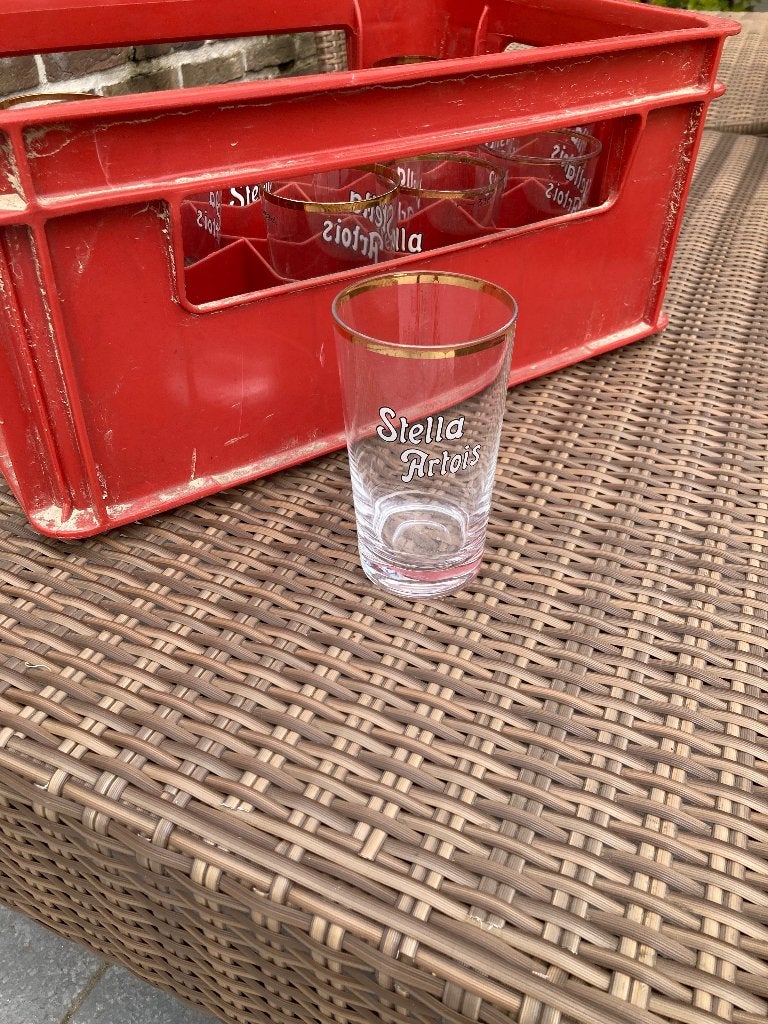 Stella Artois, Verzamelen, Ophalen