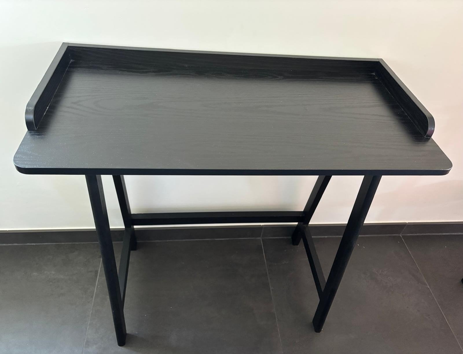 bureau zo goed als  nieuw, Ophalen, Hout