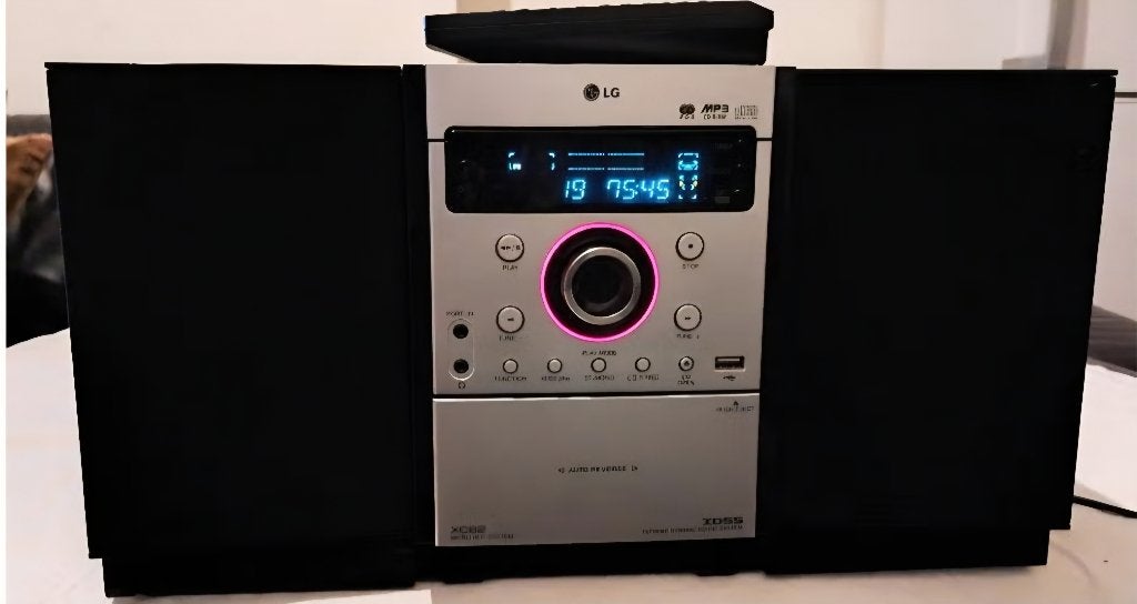 CD, Radio, USB , Cassette, TV, Hi-fi & Vidéo, Radios, Enlèvement, Comme neuf, Radio, Avec lecteur de CD
