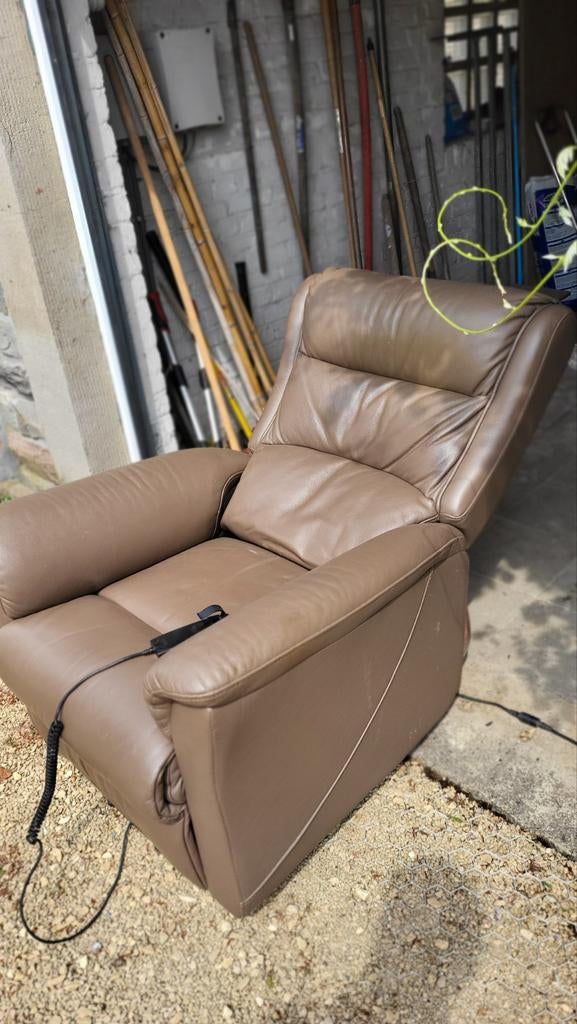 Fauteuil relax électrique cuir, Maison & Meubles, Enlèvement ou Envoi, Utilisé, Cuir