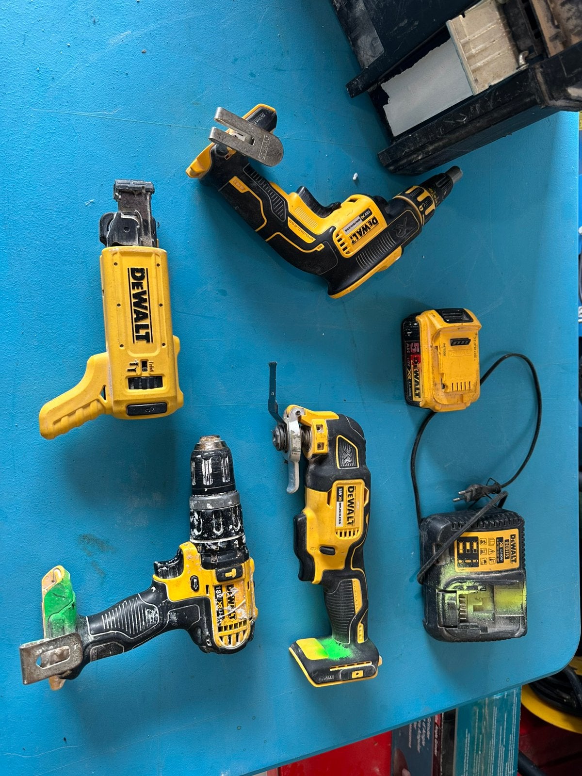 Dewalt, Doe-het-zelf en Bouw, Ophalen, Zo goed als nieuw