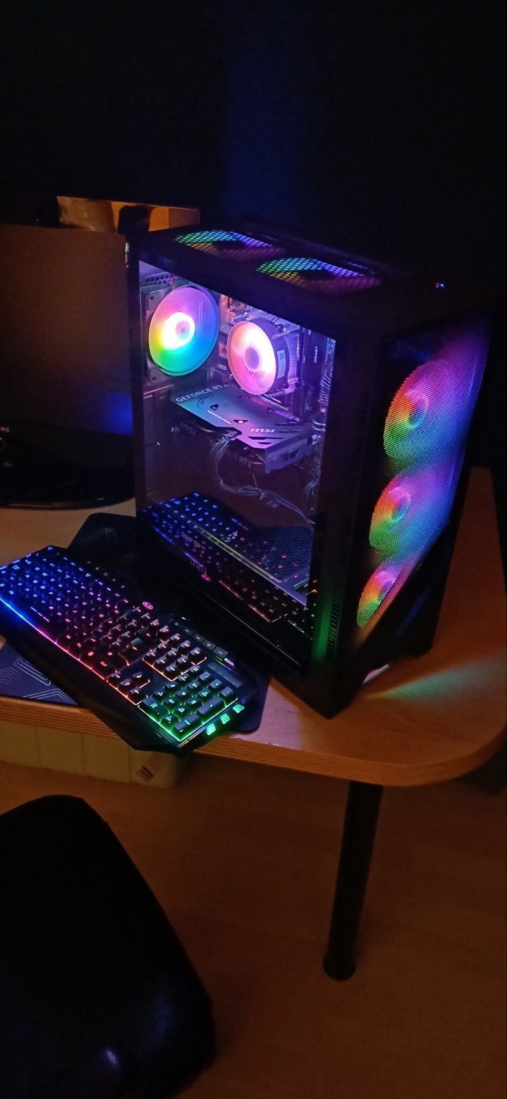 intel i7 13700F | 32gb ddr5 | rtx 4060 Ti | custom gaming pc, Neuf, 5 TB, 32 GB, Custom Build / Gaming Pc / MSI
