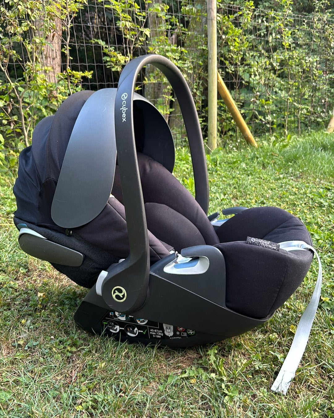 Cosi Cybex Sirona Z Deep (avec réducteur bébé), Enlèvement, Comme neuf