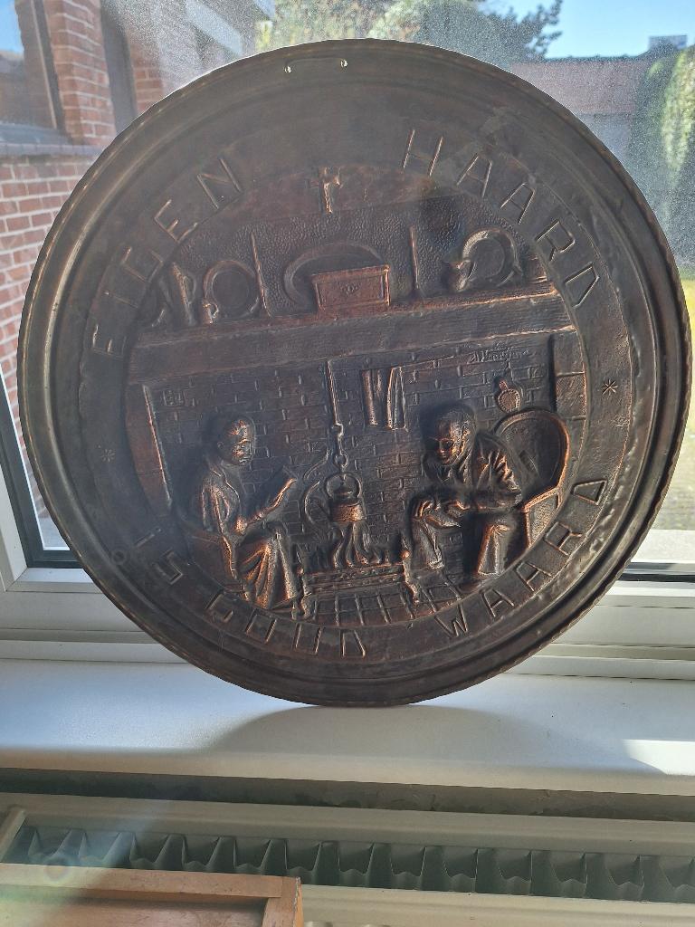 Koperen schaal met spreuk jaren 50, Ophalen