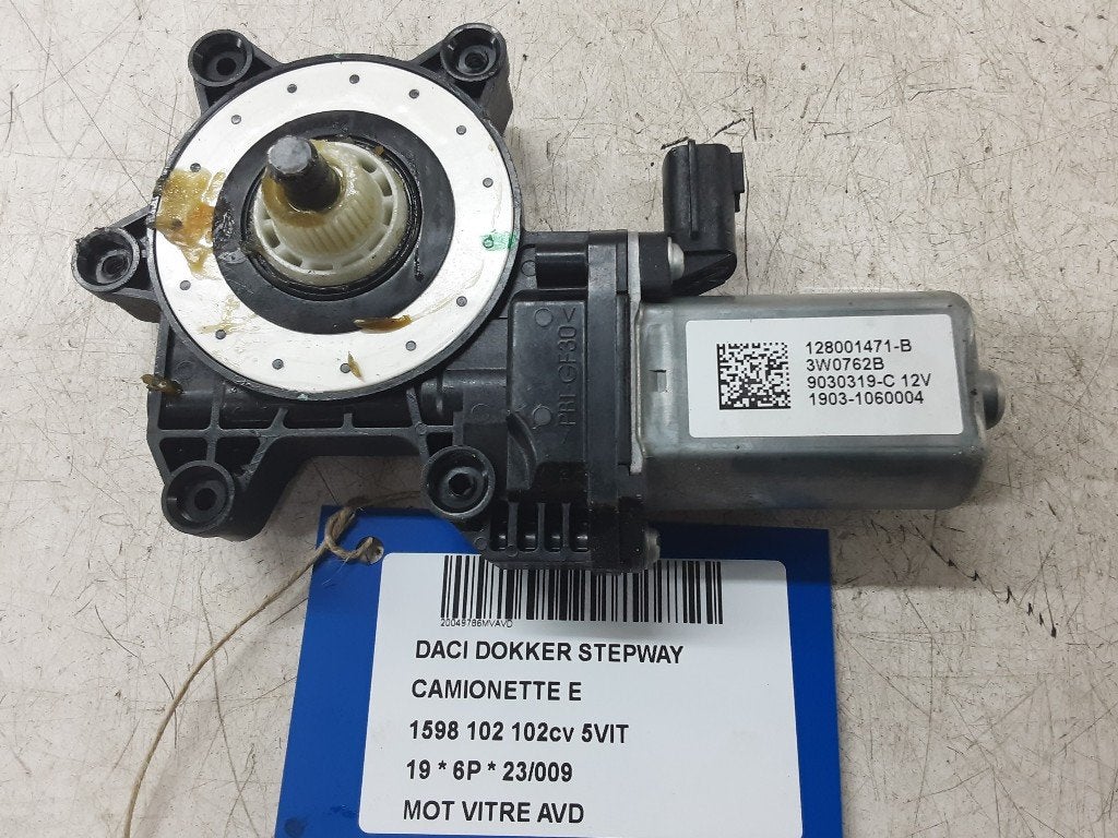 MOTEUR LEVE VITRE ELECTRIQUE AVANT DROIT Dacia Dokker (0S), Dacia, Renault Deutschland AG, Utilisé, Peter-Huppertz-Straße 5
51063  Köln, DE