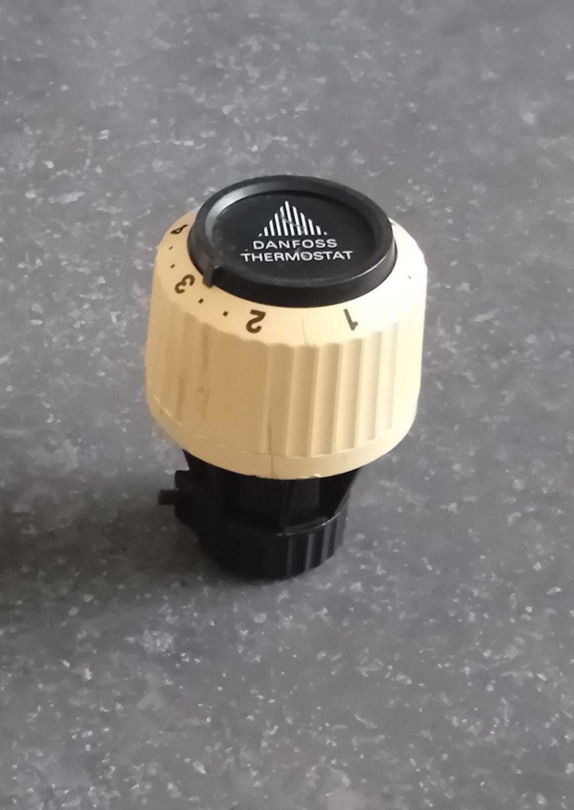 Vanne thermostatique Danfoss NEUF, Bricolage & Construction, Enlèvement ou Envoi, Neuf