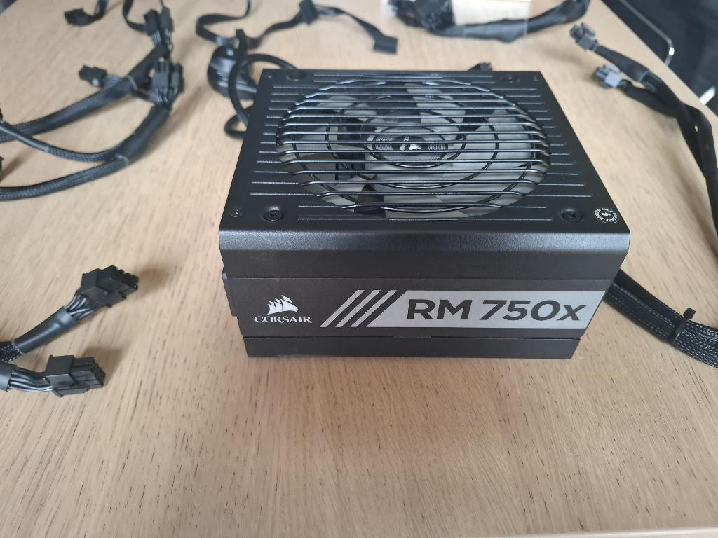 Alimentation Corsair RM750x, Enlèvement ou Envoi, Utilisé