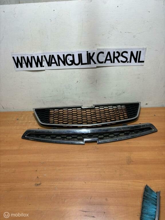 Grill  zwart Chevrolet Spark ('10-'14), Chevrolet, Gebruikt, Chevrolet, Ophalen of Verzenden