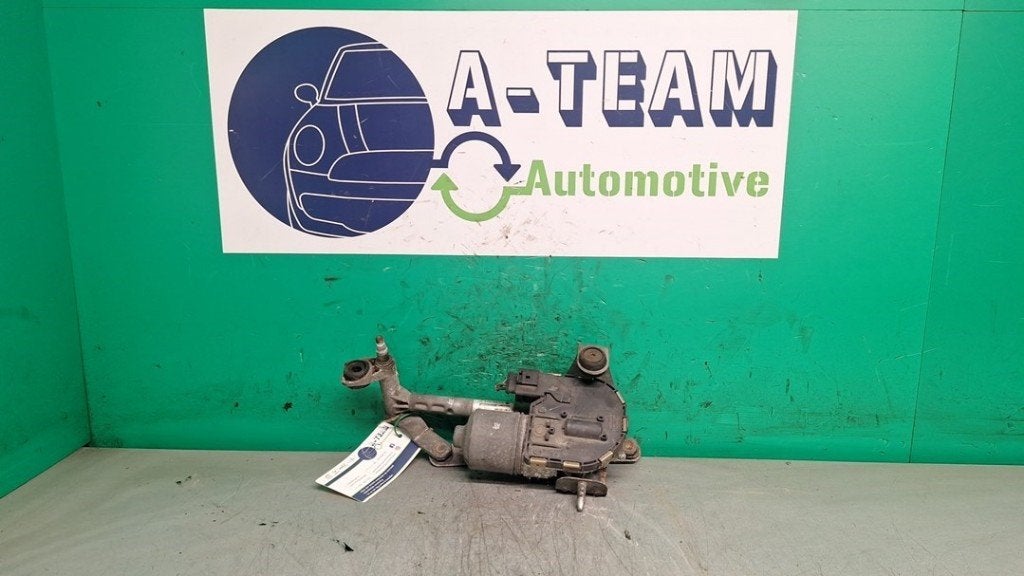 MOTEUR + TRINGLERIE ESSUIE GLACE AVANT Touran (1T1 / T2), Robert Bosch AG, Volkswagen, Utilisé, Robert-Bosch-Allee 1
74232  Abstatt, DE
