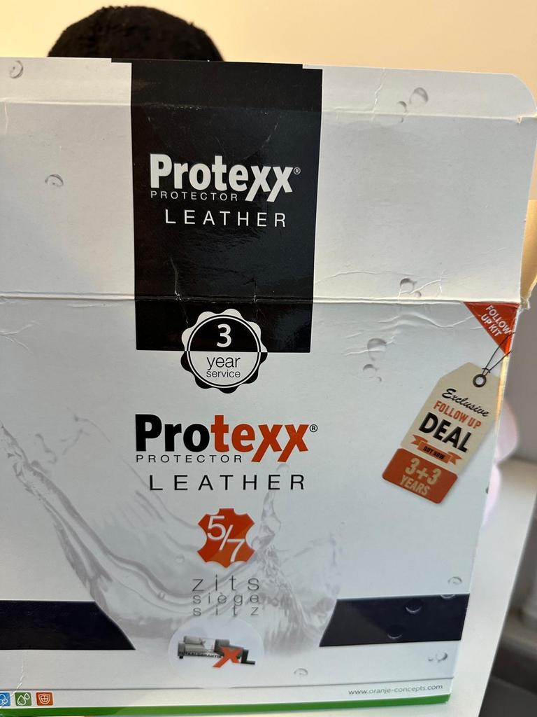 Salon Chateau d’ax en tres bon etat avec produit nettoiyage, Enlèvement, Utilisé, Cuir
