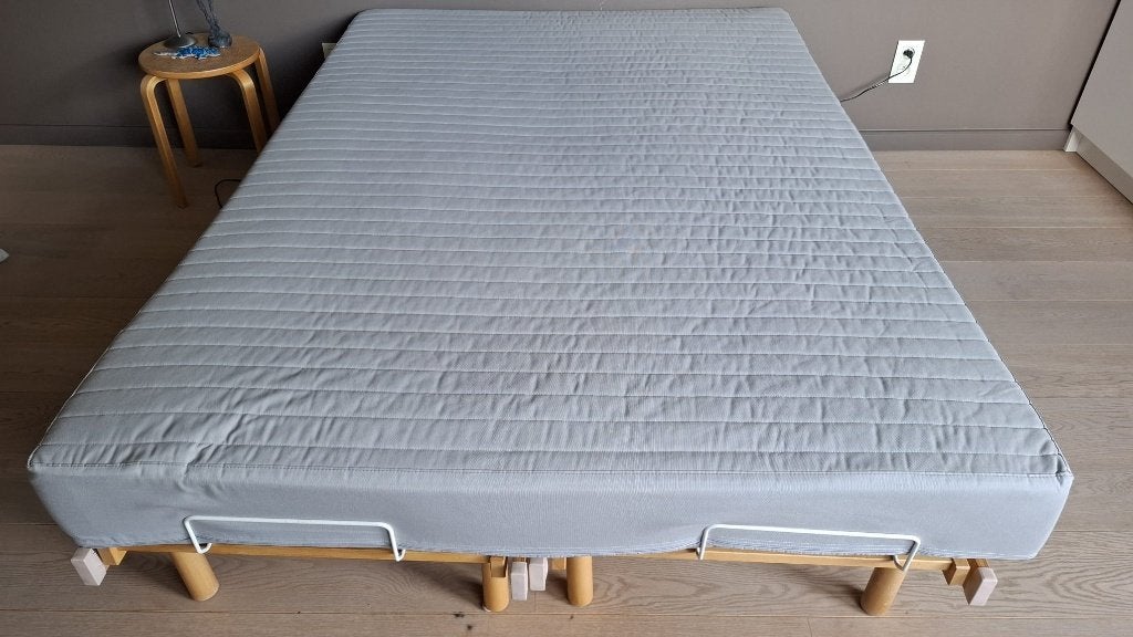 GRATIS Matras 140x200 cm, Ophalen, 140 cm, Zo goed als nieuw, Twijfelaar