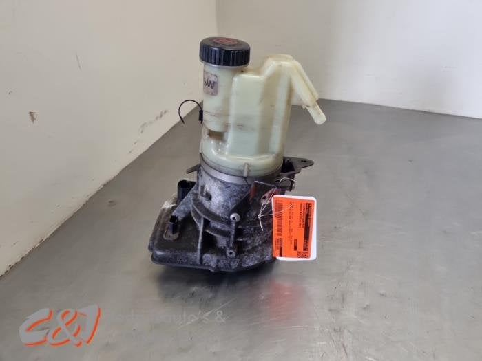 Pompe direction assistée d'un Renault Master, Renault, -, 3 mois de garantie, Utilisé