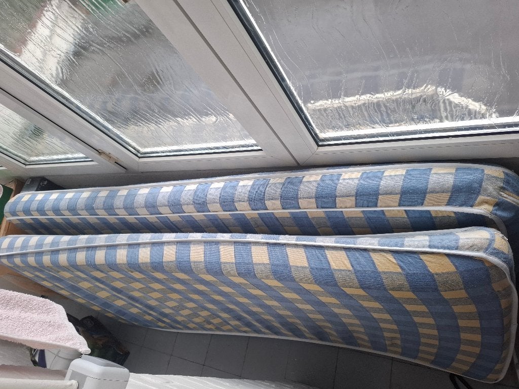 Matelas, Maison & Meubles, Chambre à coucher | Matelas & Sommiers, Enlèvement, Comme neuf, Une personne, Matelas