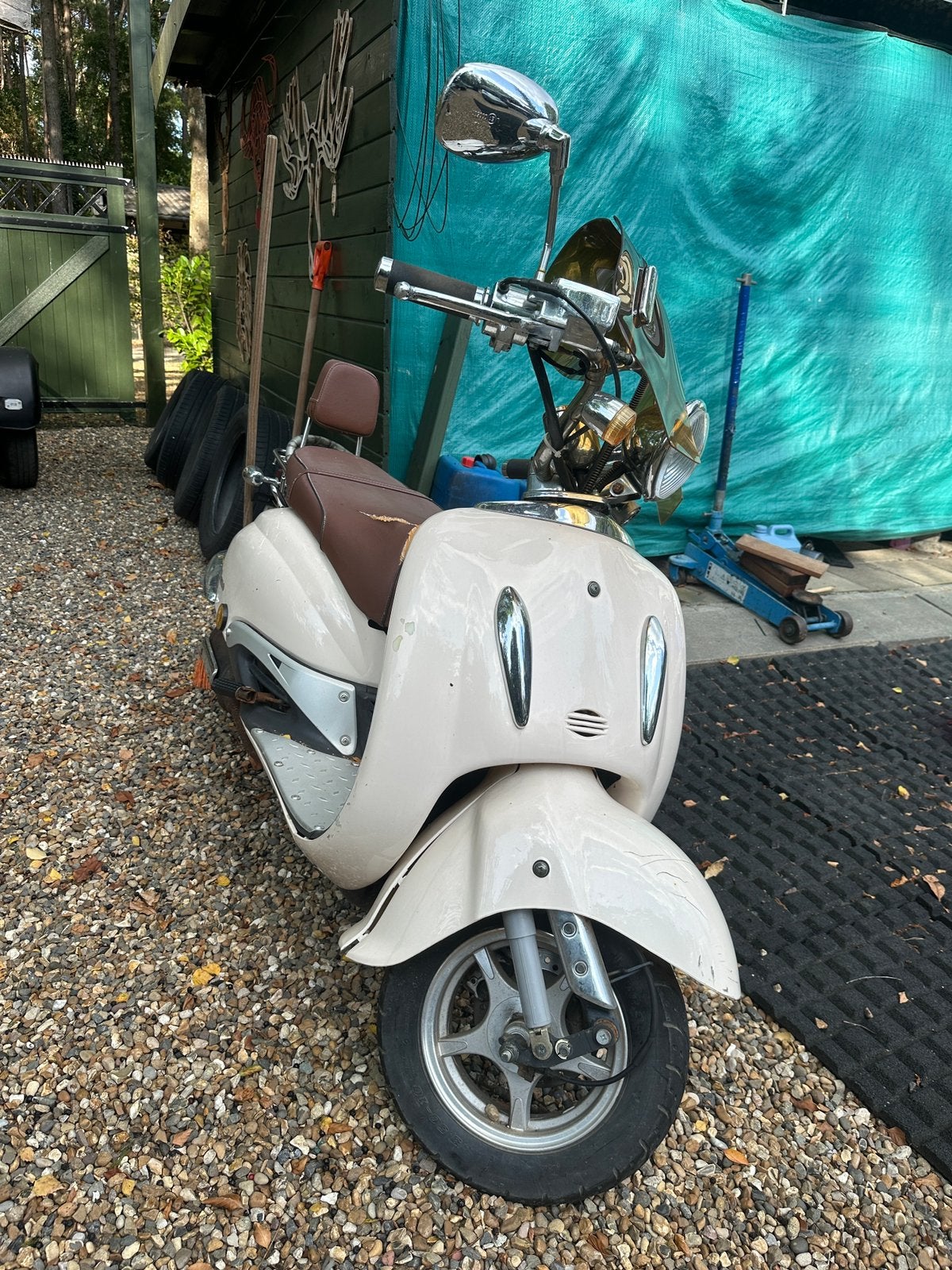 Op te knappen scooter, Fietsen en Brommers, Ophalen, Gebruikt, Klasse B (45 km/u), Benzine