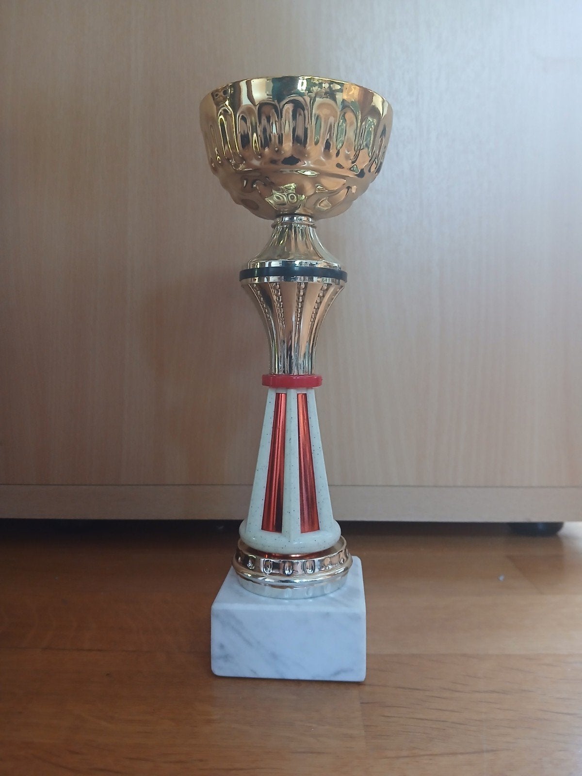Coupe sportive en or., Sports & Fitness, Sports & Fitness Autre, Enlèvement ou Envoi, Neuf