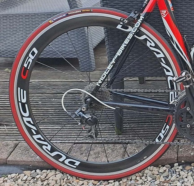 Carbon wielen DURA ACE C50 in prima staat (velgrem)., Enlèvement, Comme neuf