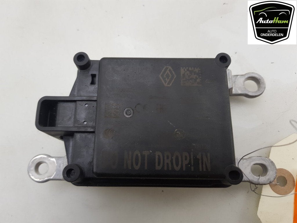 RADAR SENSOR Renault Clio V (RJAB) (|284474545R|), Gebruikt, Renault, Peter-Huppertz-Straße 5
51063  Köln, DE, Dialog.deutschland@renault.de
