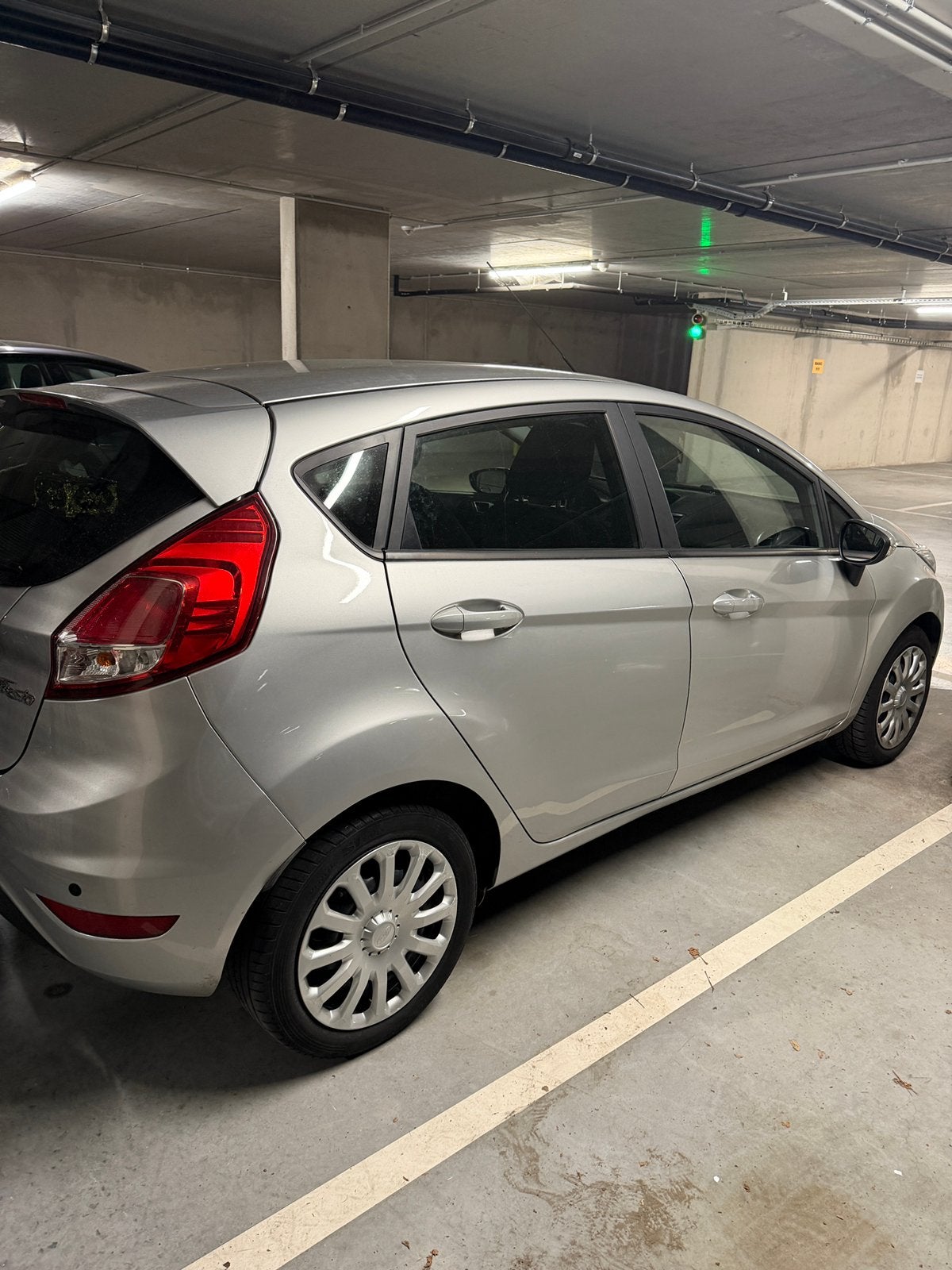 Ford Fiesta 5-deurs hatchback, Auto's, Zwart, Airbags, Handgeschakeld, Particulier