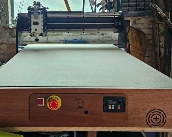 CNC-freesmachine – robuuste zelfbouwmachine, Ophalen, Zo goed als nieuw, Elektrisch, Overig