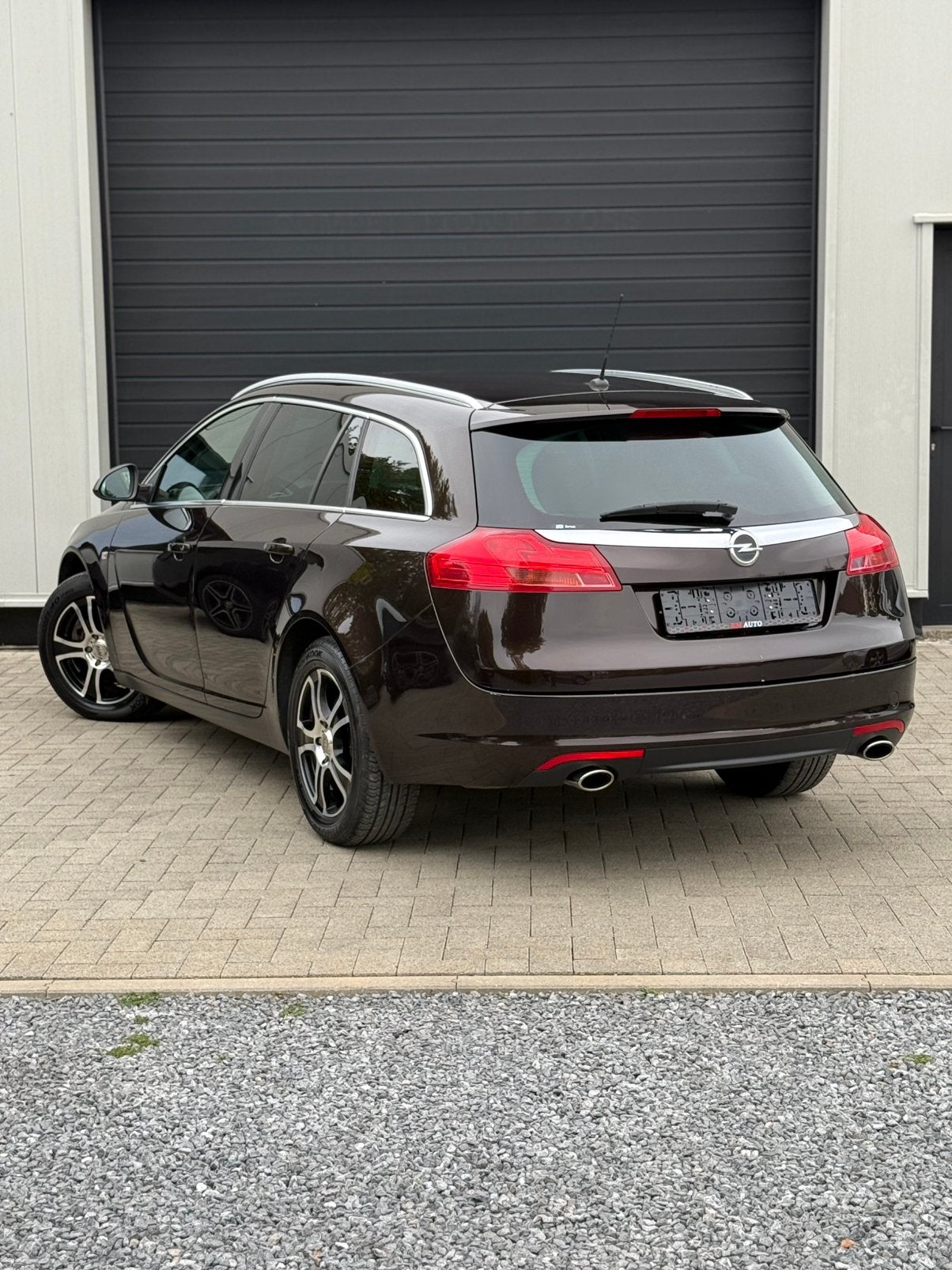 Opel insignia Édition Sport 1.6  Essence Euro 5, Autos, Euro 5, Achat, Entreprise, Boîte manuelle