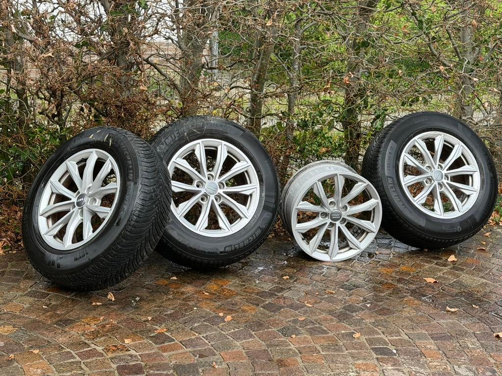 Banden en originele siervelgen Q5, Auto-onderdelen, Ophalen, Gebruikt, Banden en Velgen, 17 inch