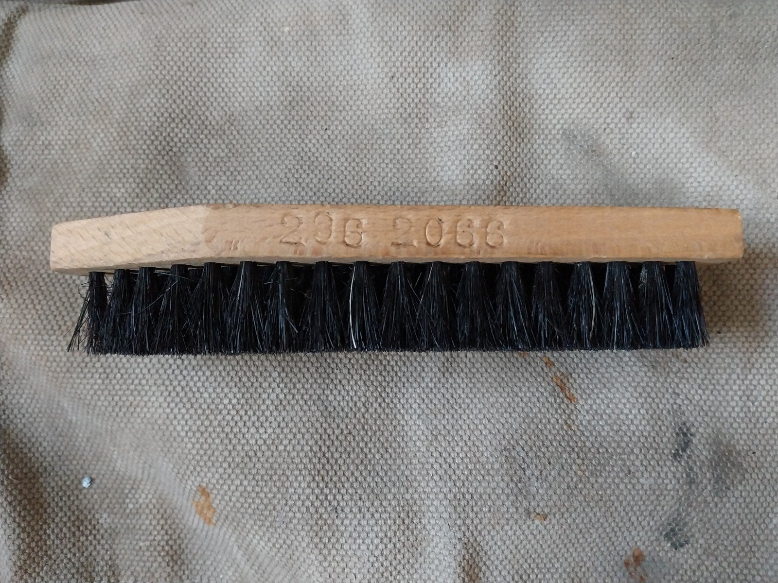 Brosse à chaussures ABBL 1940 WO2 matricule chasseurs Ard., Enlèvement ou Envoi