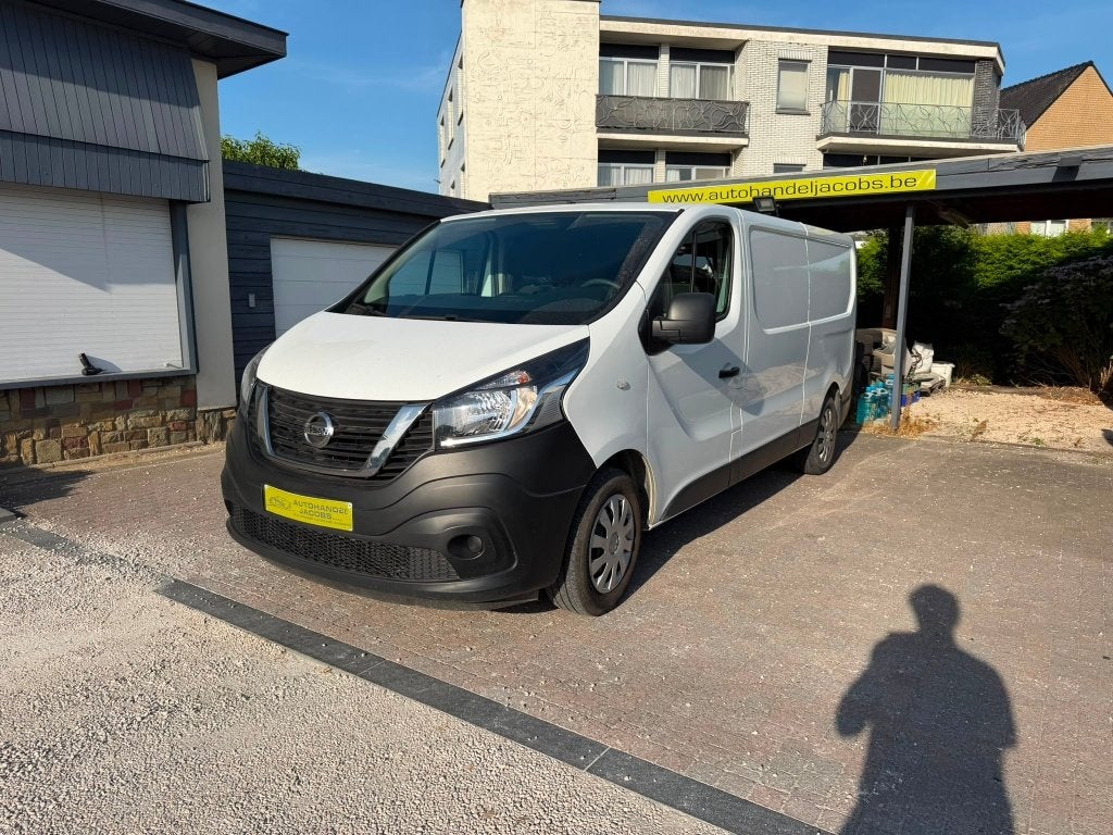 NISSAN NV300 * 2.0DCI * L2 * 120PK * AIRCO * CRUISE CONTROL, Voorwielaandrijving, https://public.car-pass.be/vhr/f548c1fd-9c98-44dd-a0e5-cadd2db7bce5