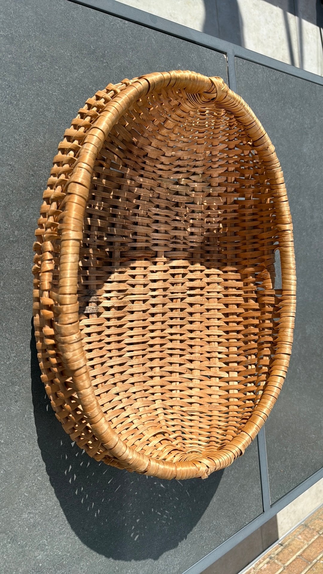 Panier en osier tressé 44 x 30 cm, Osier, Comme neuf, Enlèvement, Panier