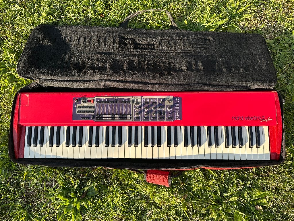 Nord Electro 2, 73 toetsen, Muziek en Instrumenten, Gebruikt, Overige aantallen, Aanslaggevoelig, Ophalen