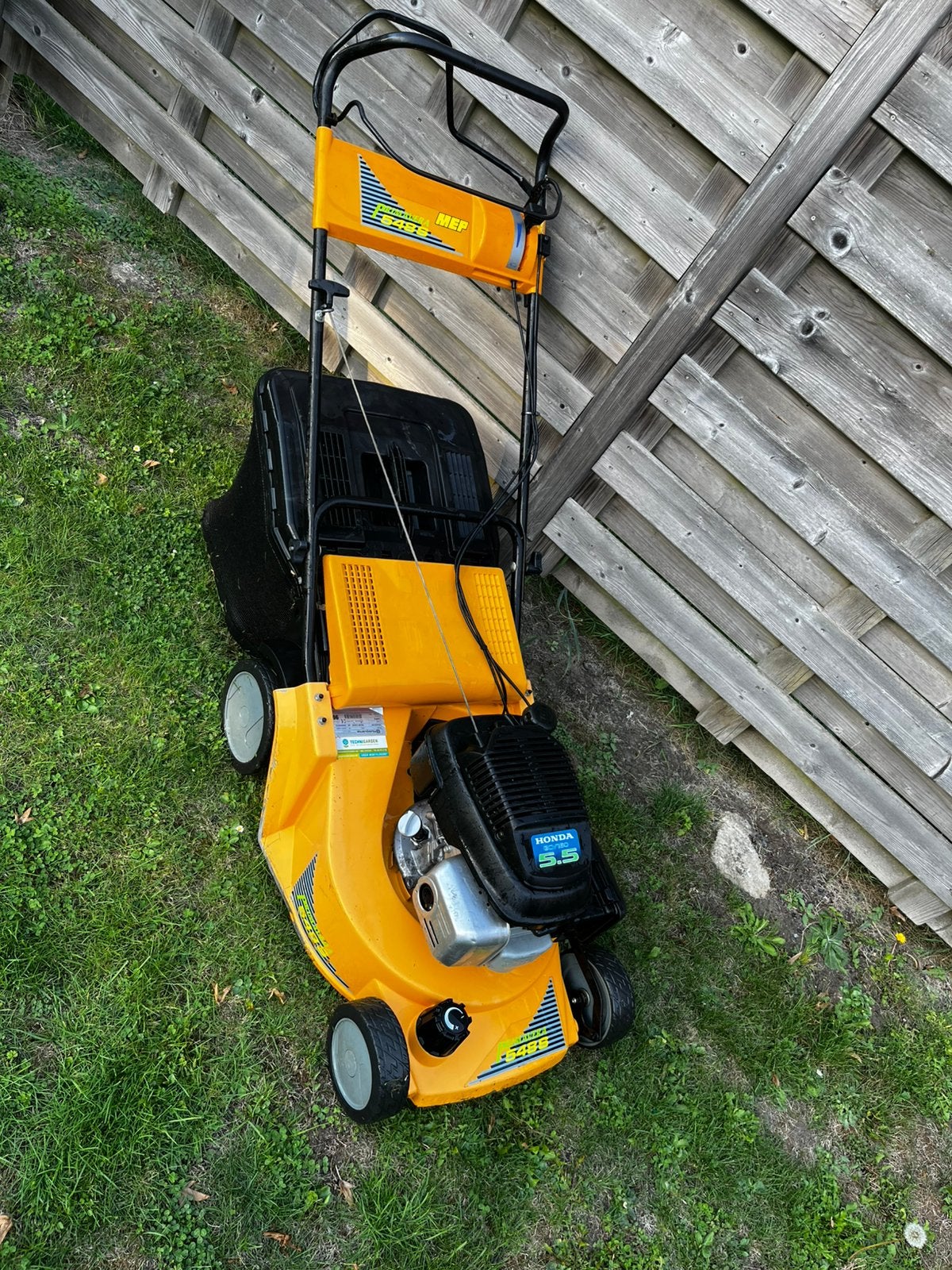 Husqvarna-maaier, Ophalen, Zo goed als nieuw, Opvangbak