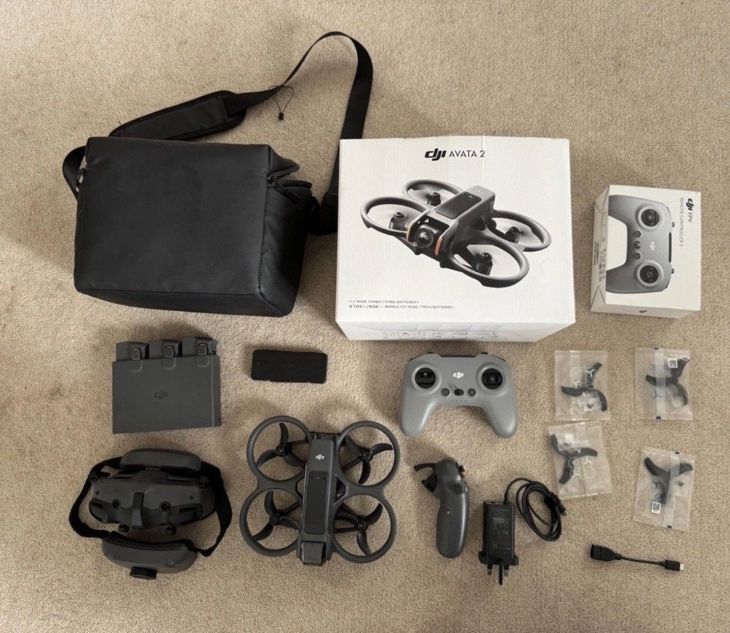 DJI Avata 2 kant-en-klare FPV-drone-bundel, Ophalen of Verzenden, Zo goed als nieuw, DJI