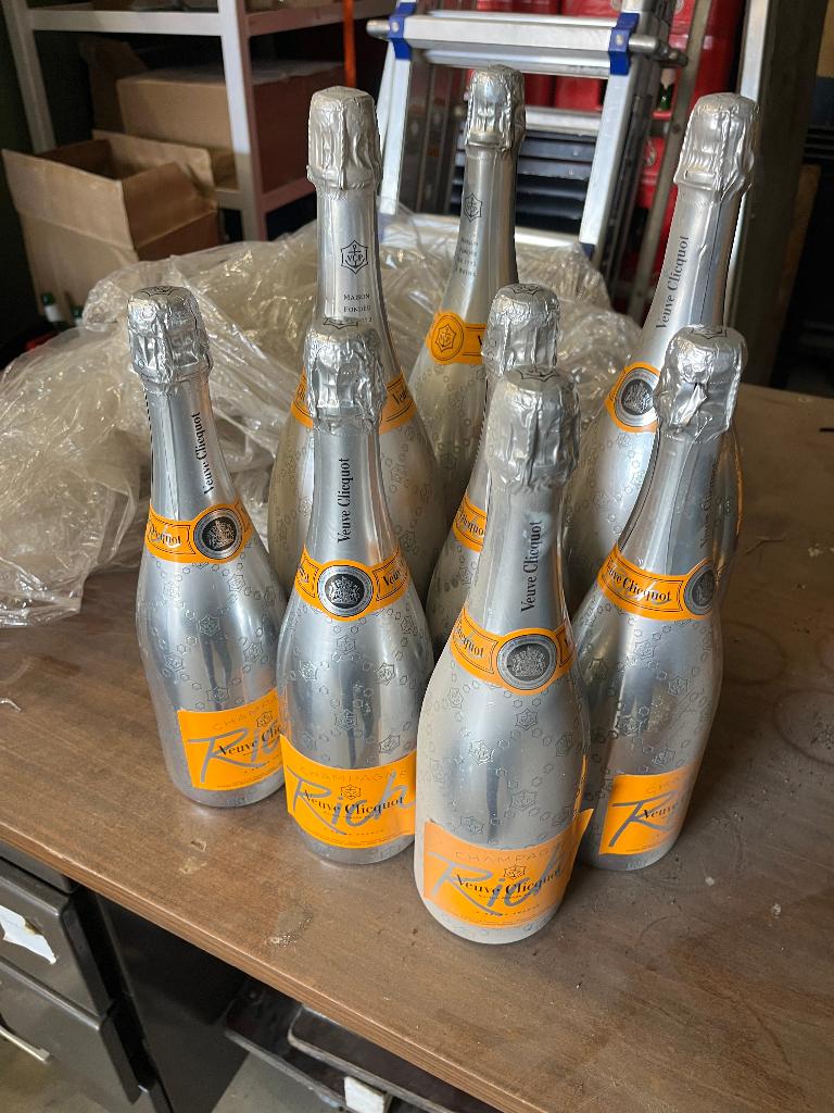 Dummy flessen Veuve Cliquot, Ophalen, Nieuw, Champagne