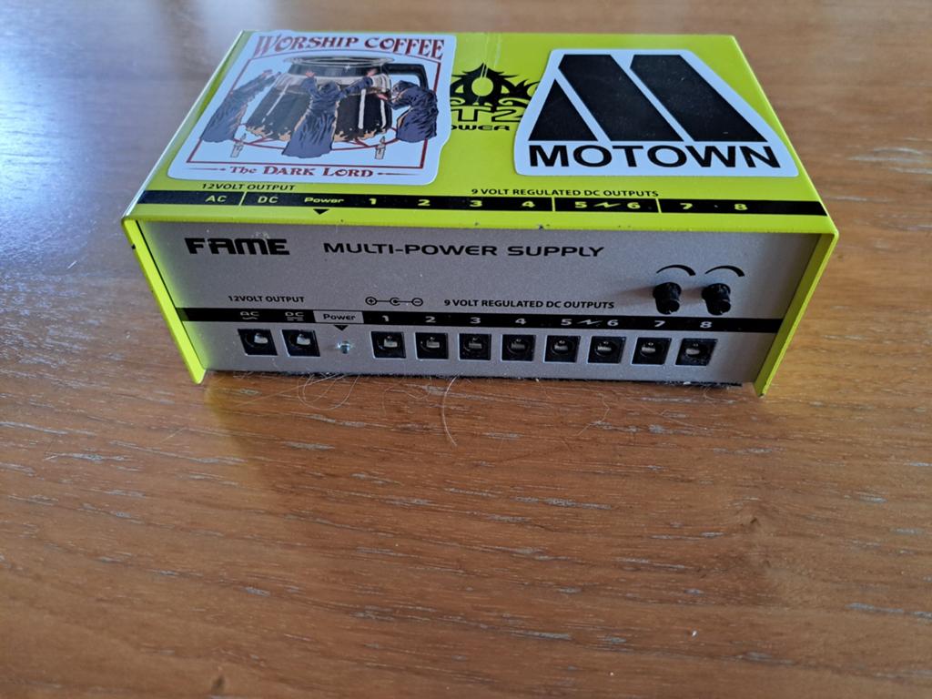 Fame DCT-200 Multi-Power Supply (met kabelset), Ophalen