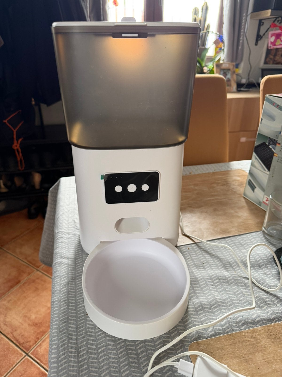 Distributeur automatique chats Petkit, Enlèvement ou Envoi, Utilisé
