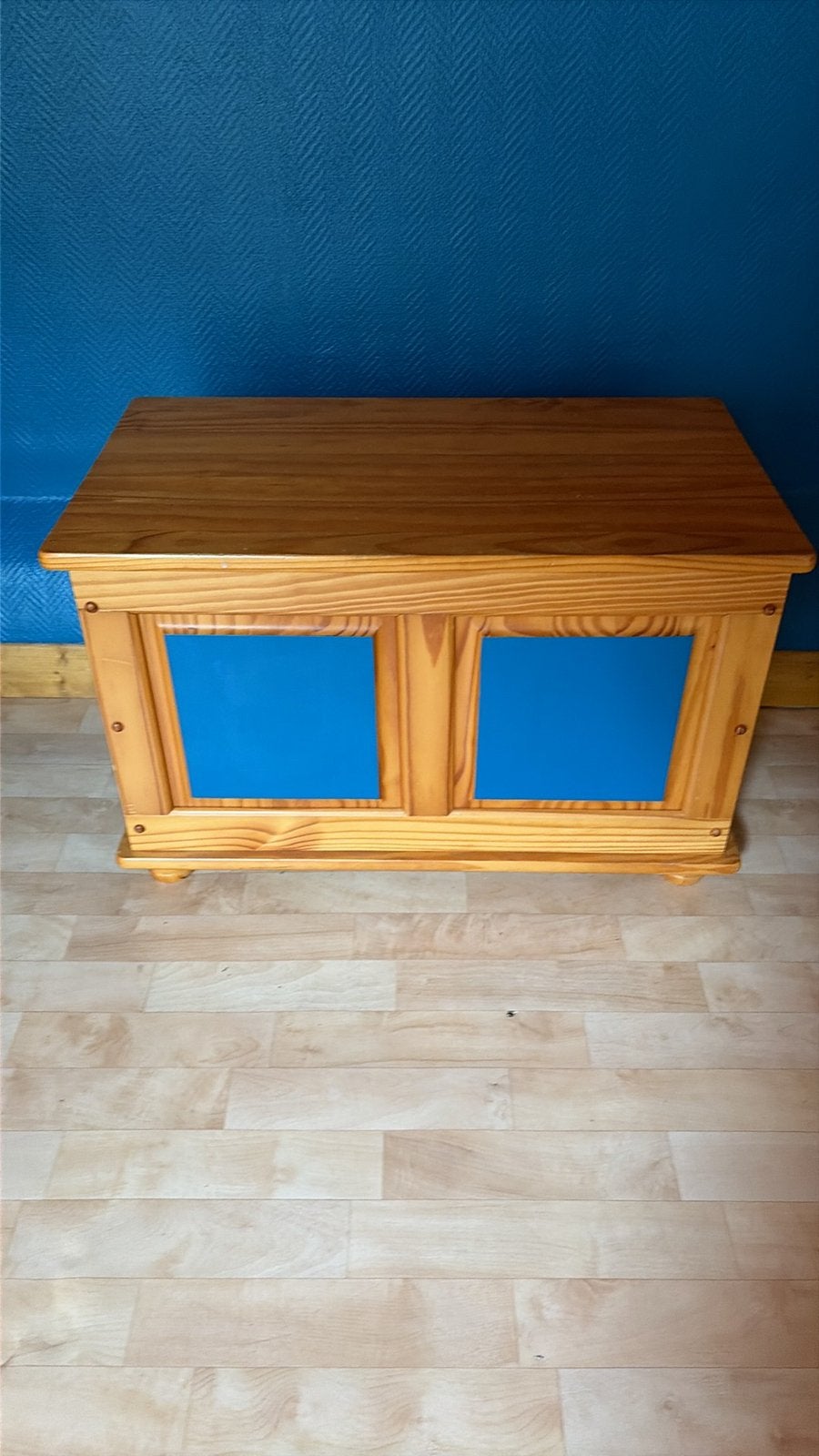 Coffre en bois, Enlèvement