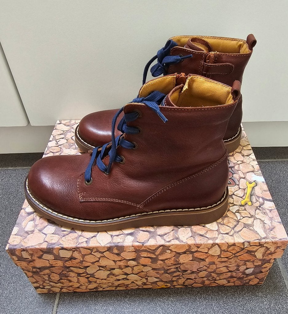 NIEUW Stones and Bones maat 33., Schoenen, Nieuw, Ophalen of Verzenden, Stones and bones
